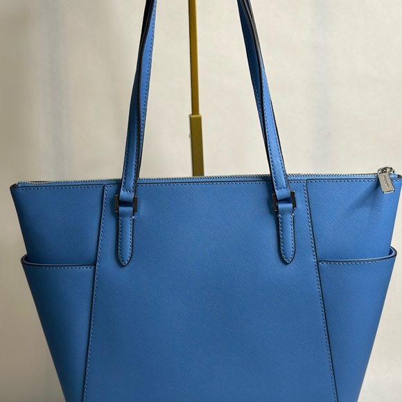NWT Michael Kors Charlotte Blue Saffiano Leather Tote Bag - Picture 10 of 12